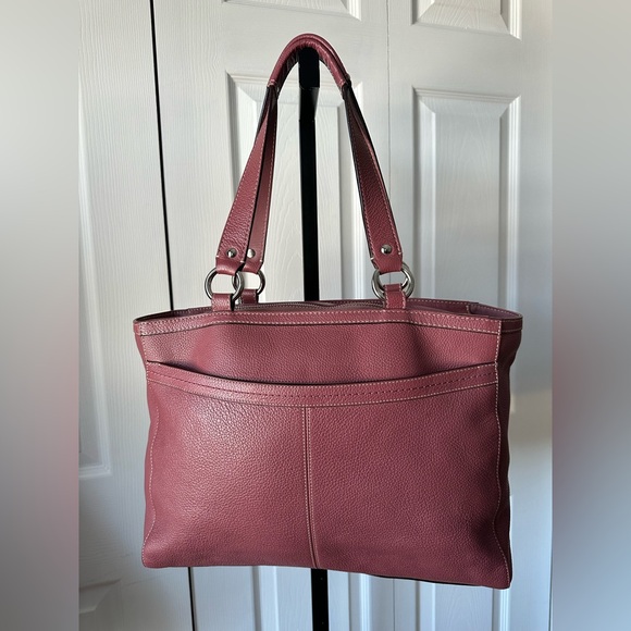 Coach Like new Large tote bag pebble leather - Picture 7 of 16